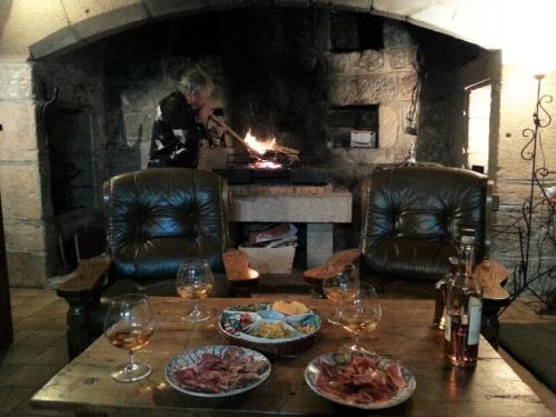 apéritif devant la cheminée